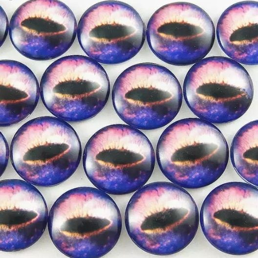 purple cat dragon eyes