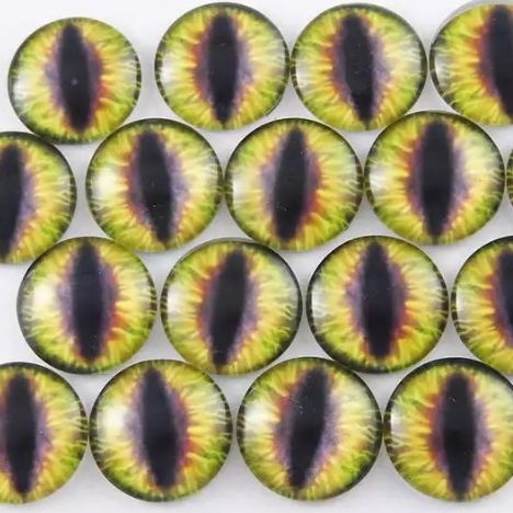 yellow cat dragon eyes