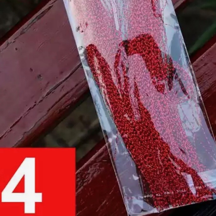 red flashabou