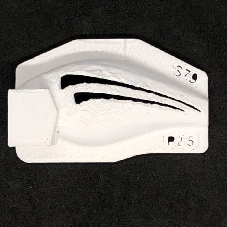 2.5 stencil stripe 79